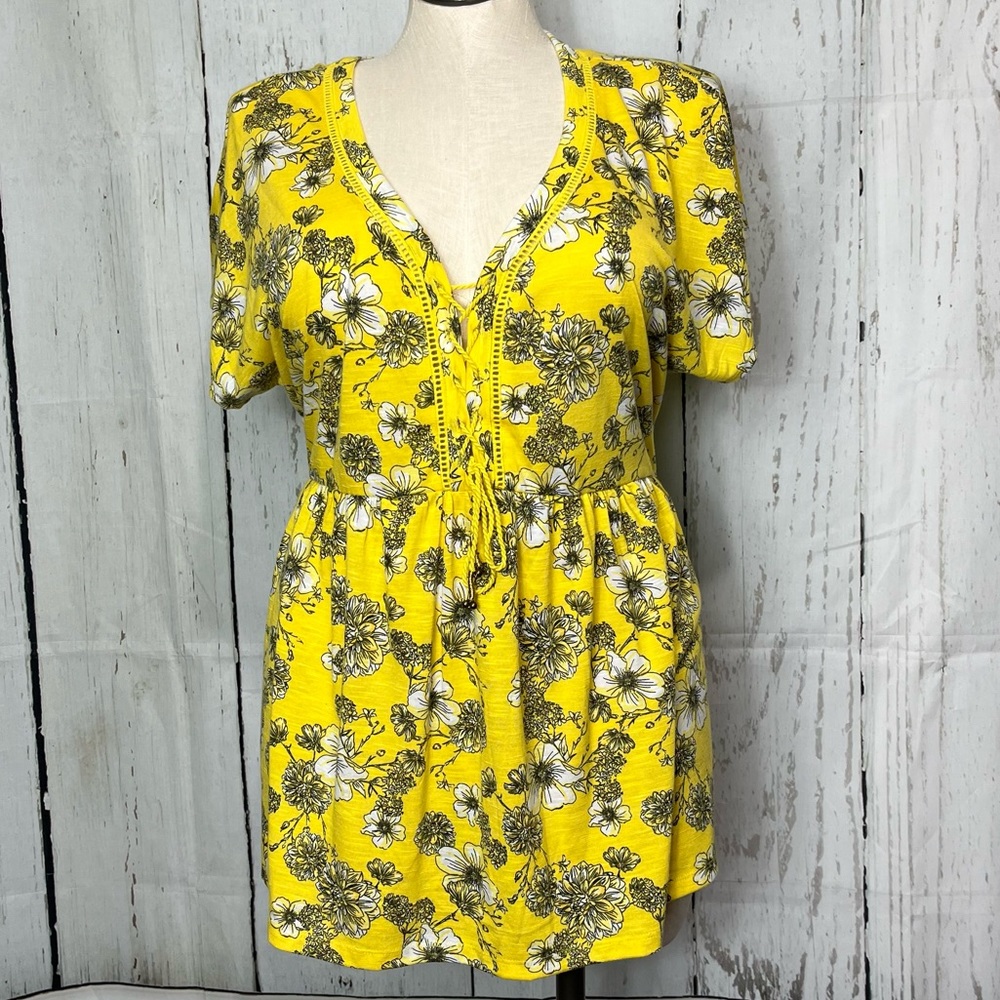 TORRID TOP Sz 2(2X)